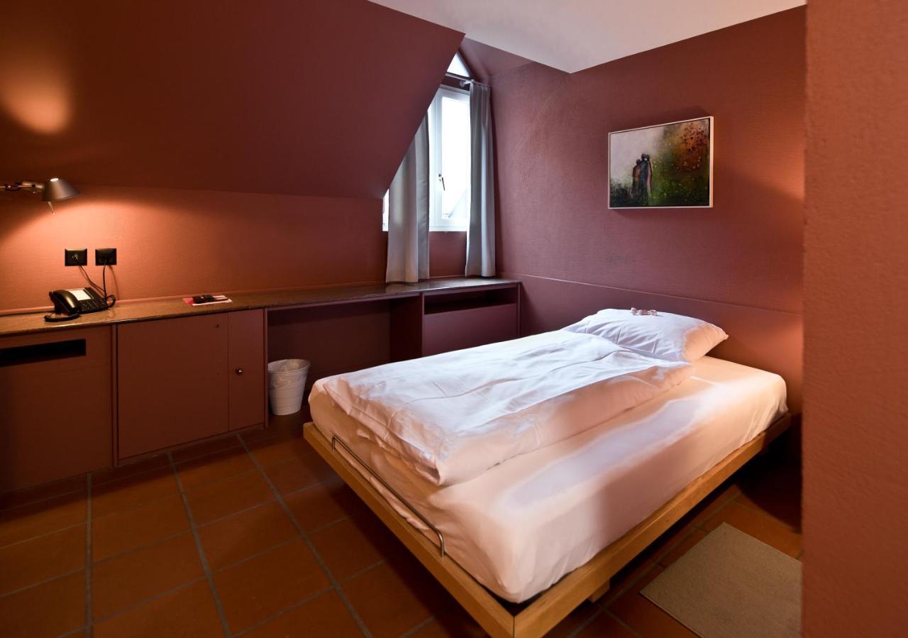 Hotel Sonne Зіссах Екстер'єр фото
